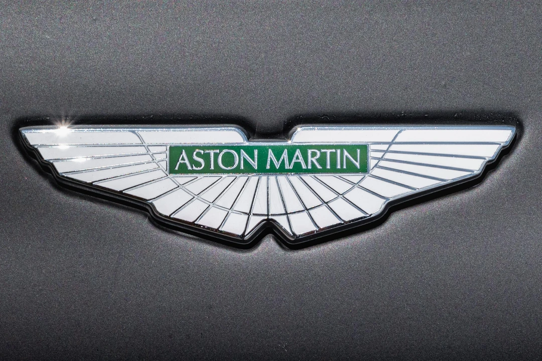 2020 Aston Martin V8 Vantage (2019+) - Image 17 of 31