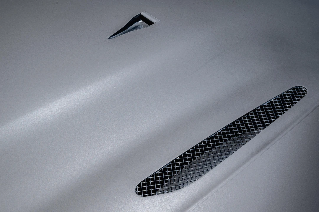 2020 Aston Martin V8 Vantage (2019+) - Image 23 of 31