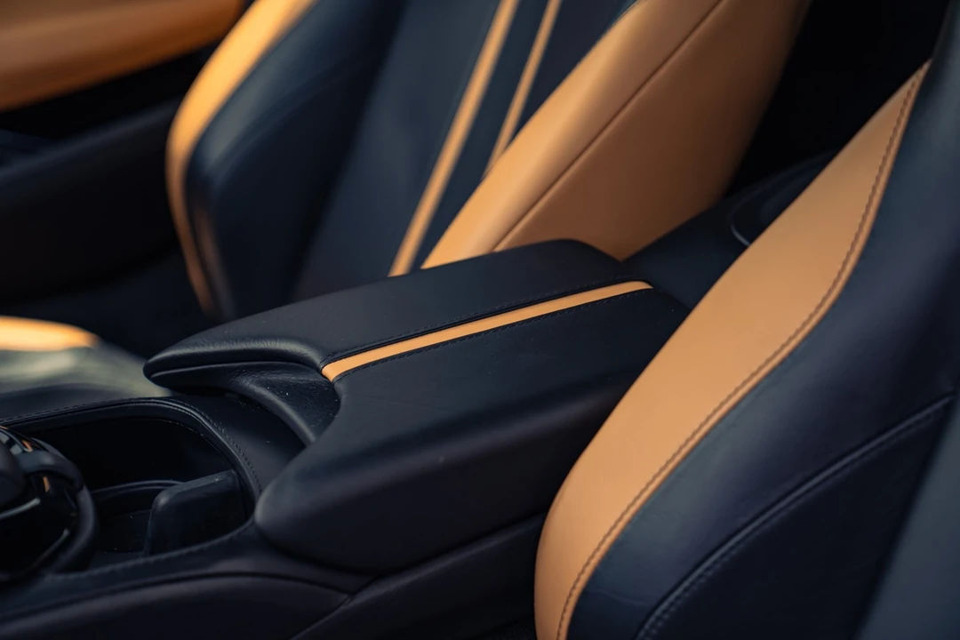 2020 Aston Martin V8 Vantage (2019+) - Image 14 of 31