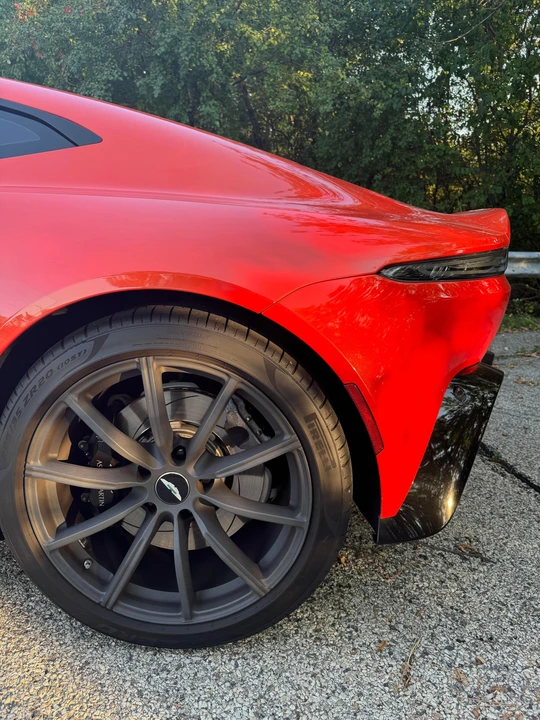 2020 Aston Martin V8 Vantage (2019+) - Image 24 of 31