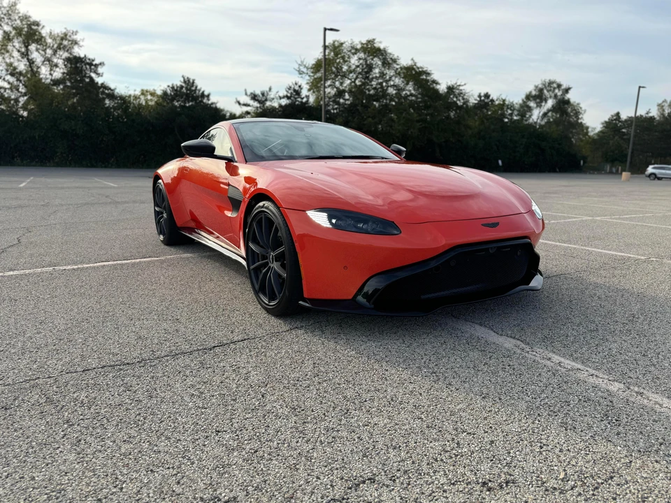2020 Aston Martin V8 Vantage (2019+) - Image 15 of 31
