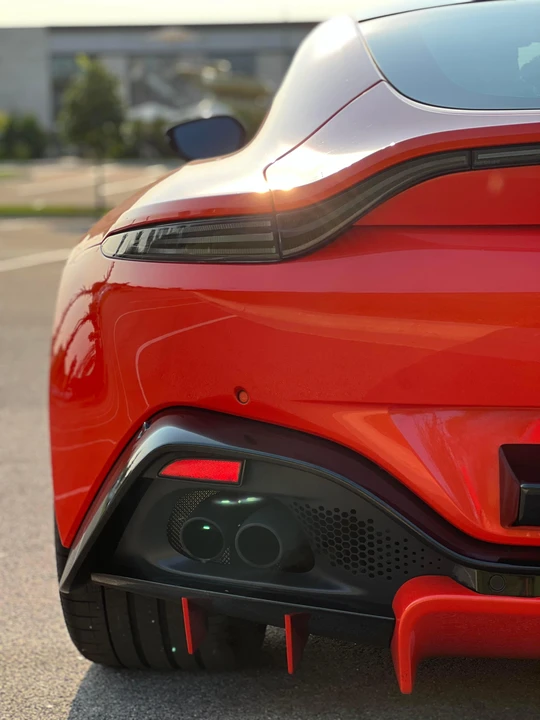 2020 Aston Martin V8 Vantage (2019+) - Image 27 of 31