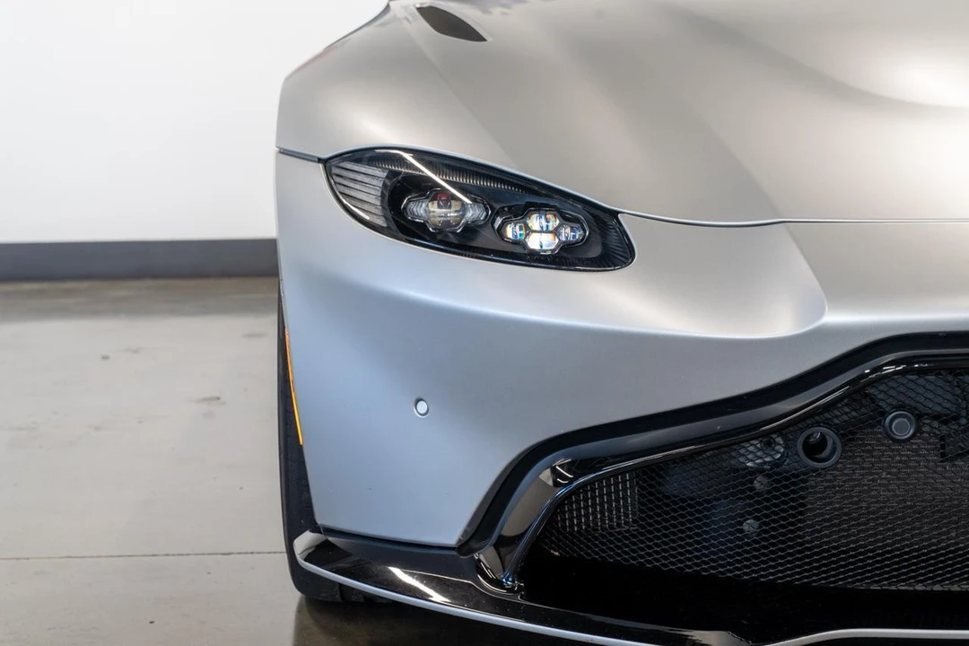 2020 Aston Martin V8 Vantage (2019+) - Image 19 of 21