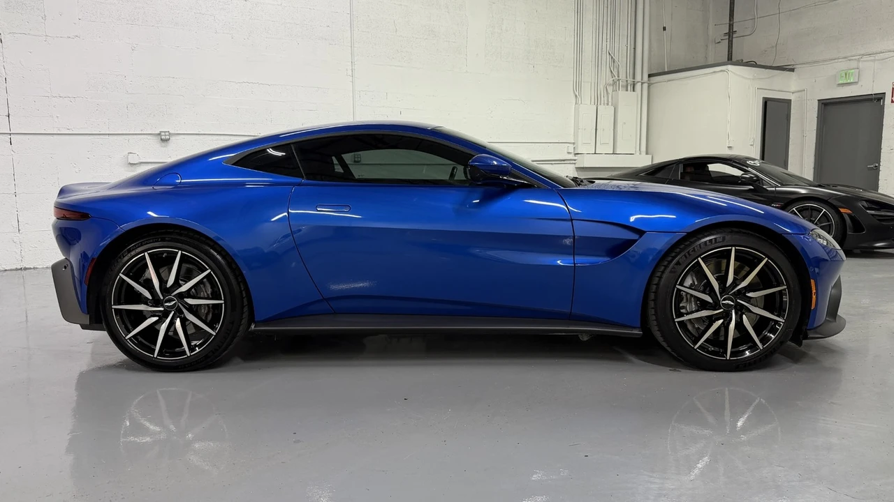 2020 Aston Martin V8 Vantage (2019+) - Image 8 of 21