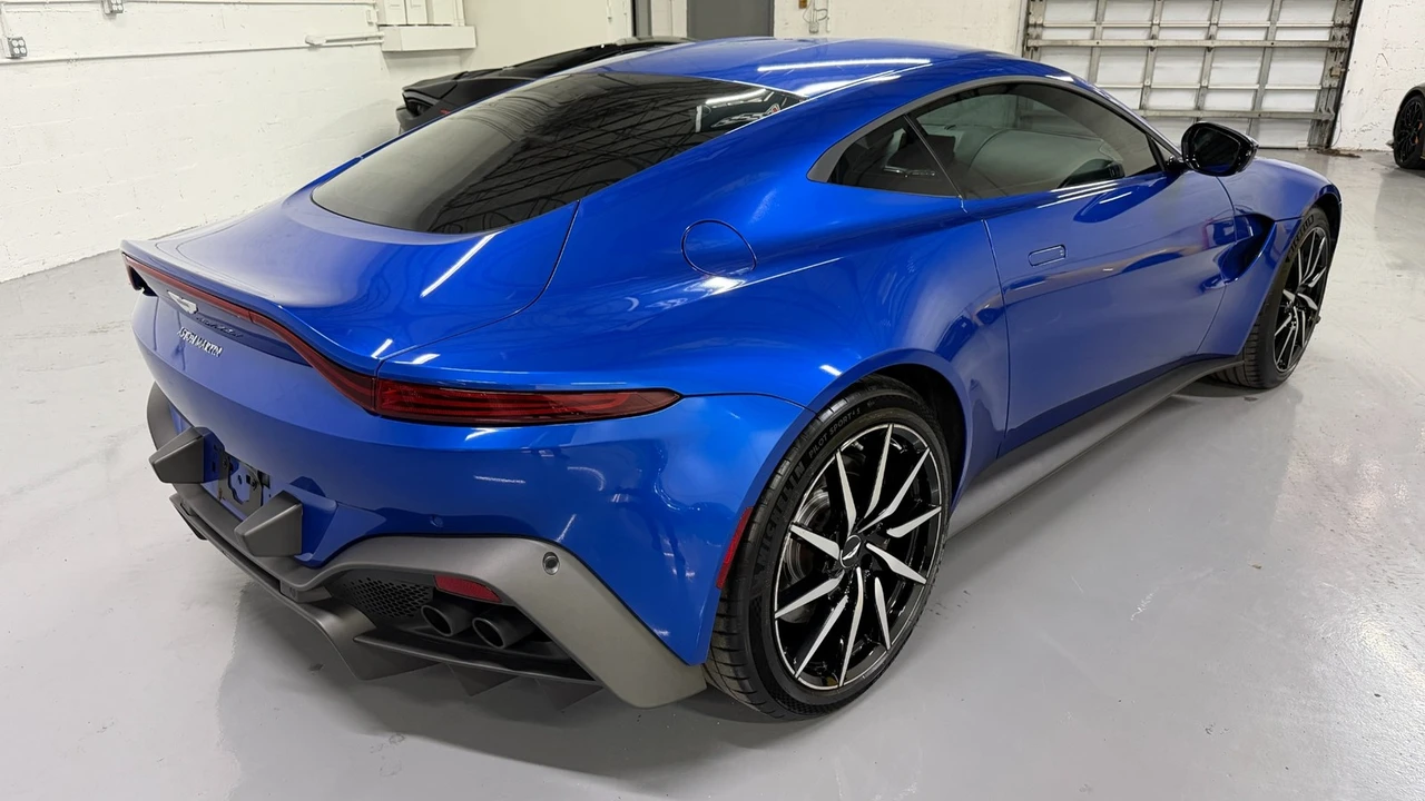2020 Aston Martin V8 Vantage (2019+) - Image 13 of 21