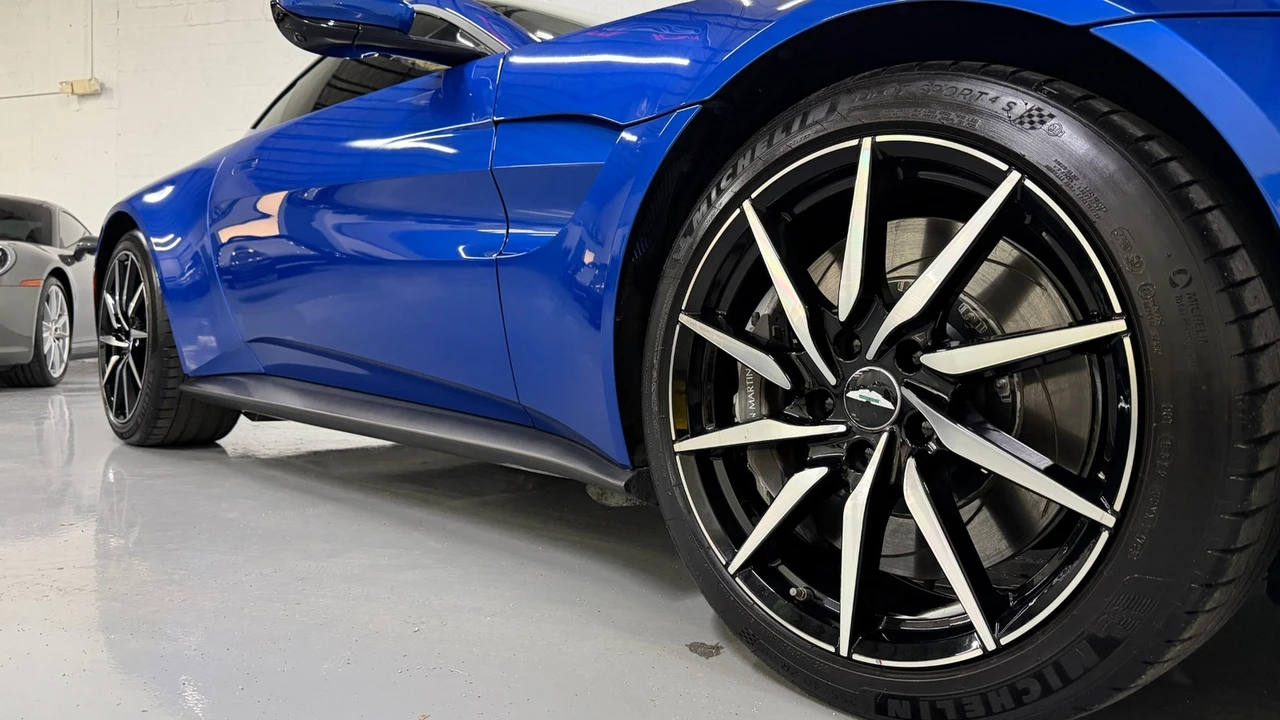 2020 Aston Martin V8 Vantage (2019+) - Image 7 of 21