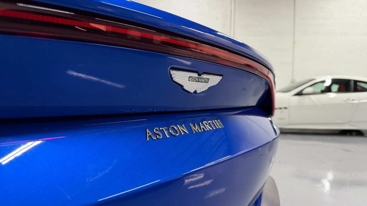 2020 Aston Martin V8 Vantage (2019+) - Image 17 of 21