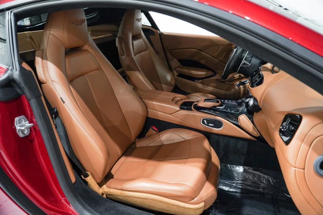 2020 Aston Martin V8 Vantage (2019+) - Image 16 of 31