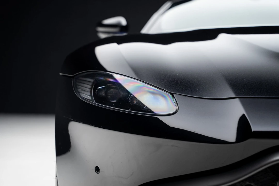2020 Aston Martin V8 Vantage (2019+) - Image 8 of 21