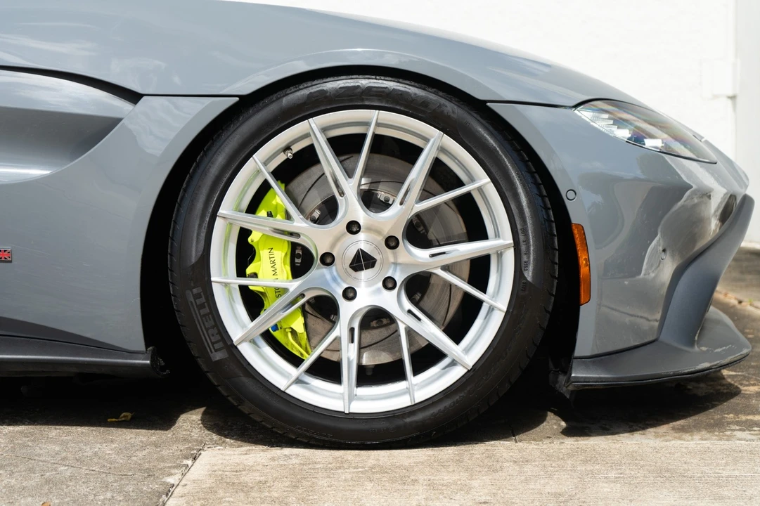 2020 Aston Martin V8 Vantage (2019+) - Image 31 of 31