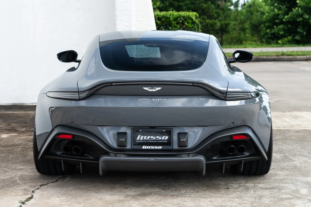 2020 Aston Martin V8 Vantage (2019+) - Image 15 of 31