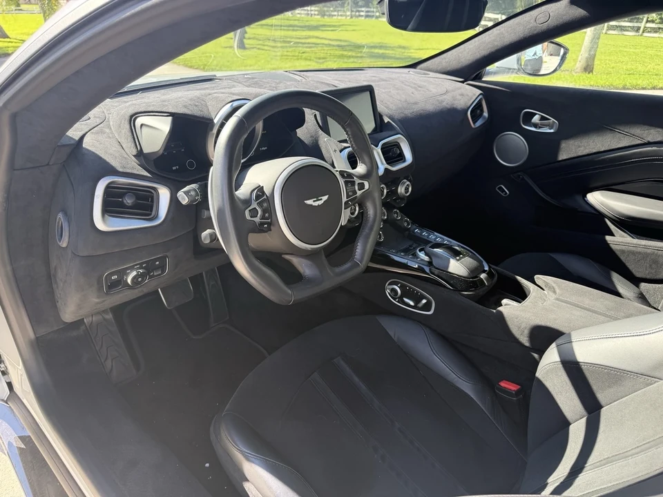 2020 Aston Martin V8 Vantage (2019+) - Image 10 of 13