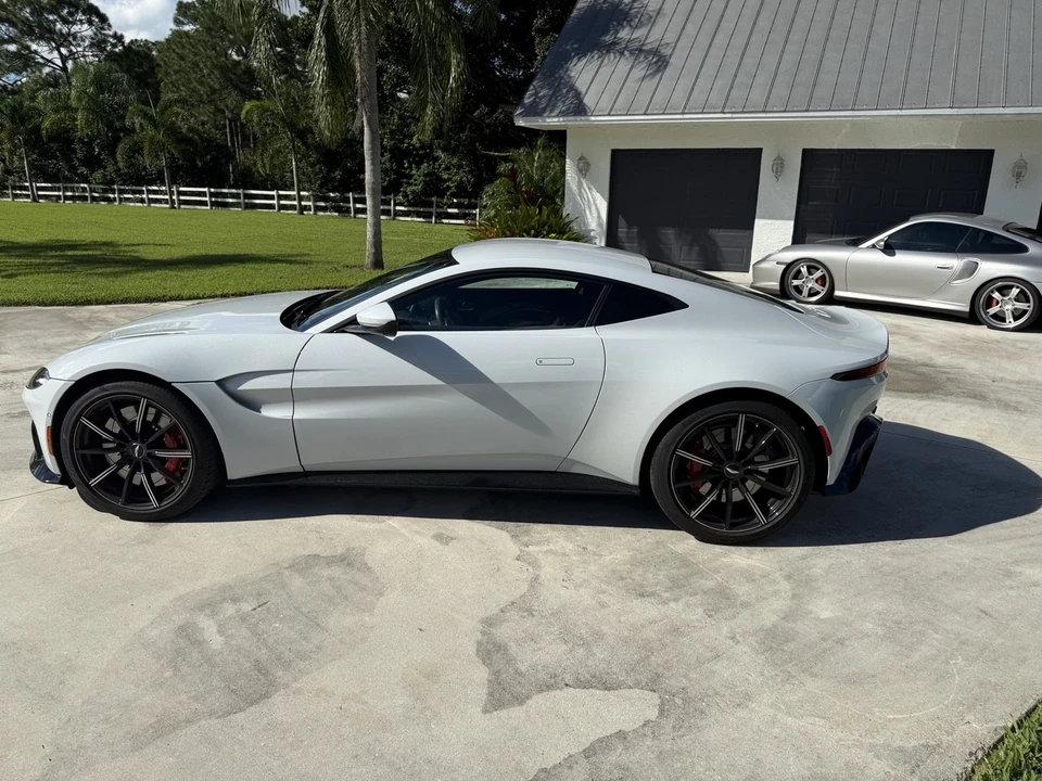 2020 Aston Martin V8 Vantage (2019+) - Image 5 of 13