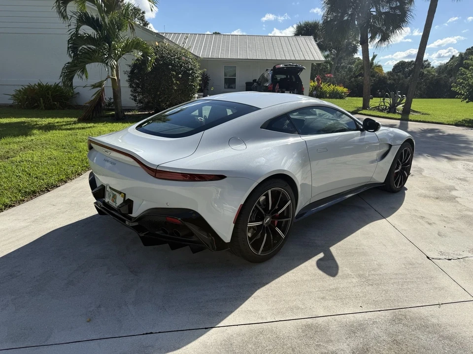 2020 Aston Martin V8 Vantage (2019+) - Image 4 of 13