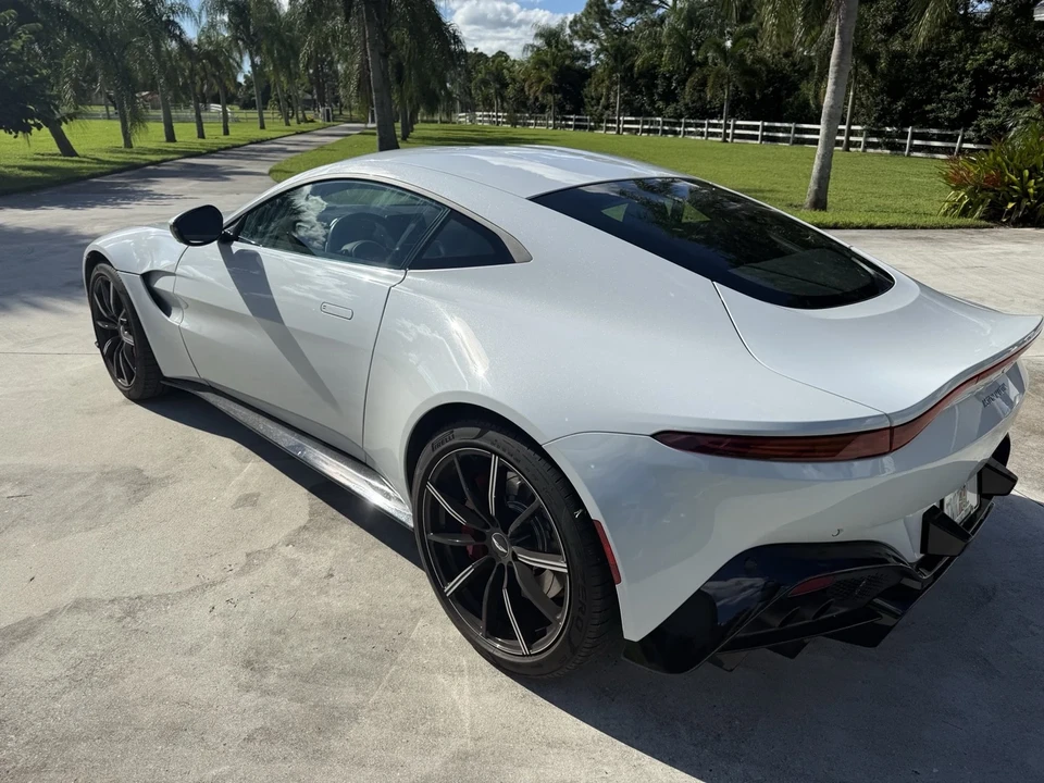 2020 Aston Martin V8 Vantage (2019+) - Image 6 of 13