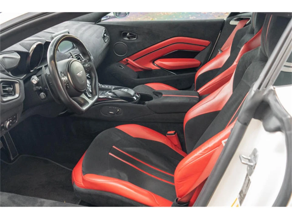 2020 Aston Martin V8 Vantage (2019+) - Image 3 of 12