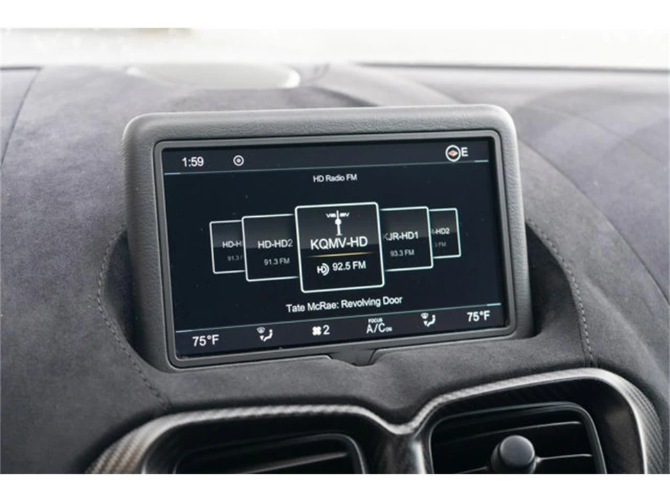 2020 Aston Martin V8 Vantage (2019+) - Image 17 of 31