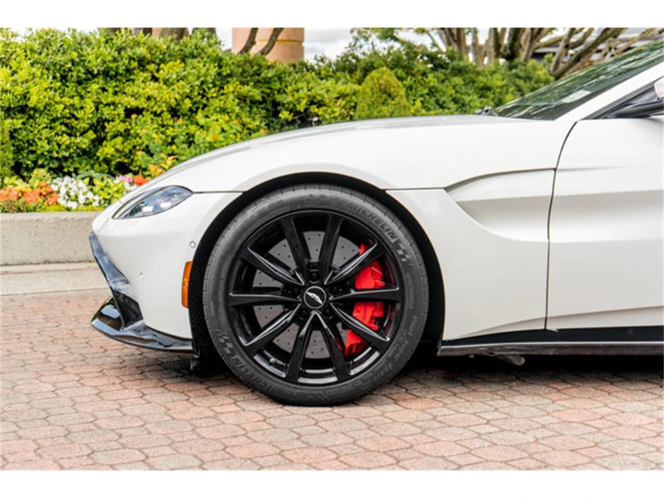 2020 Aston Martin V8 Vantage (2019+) - Image 4 of 31