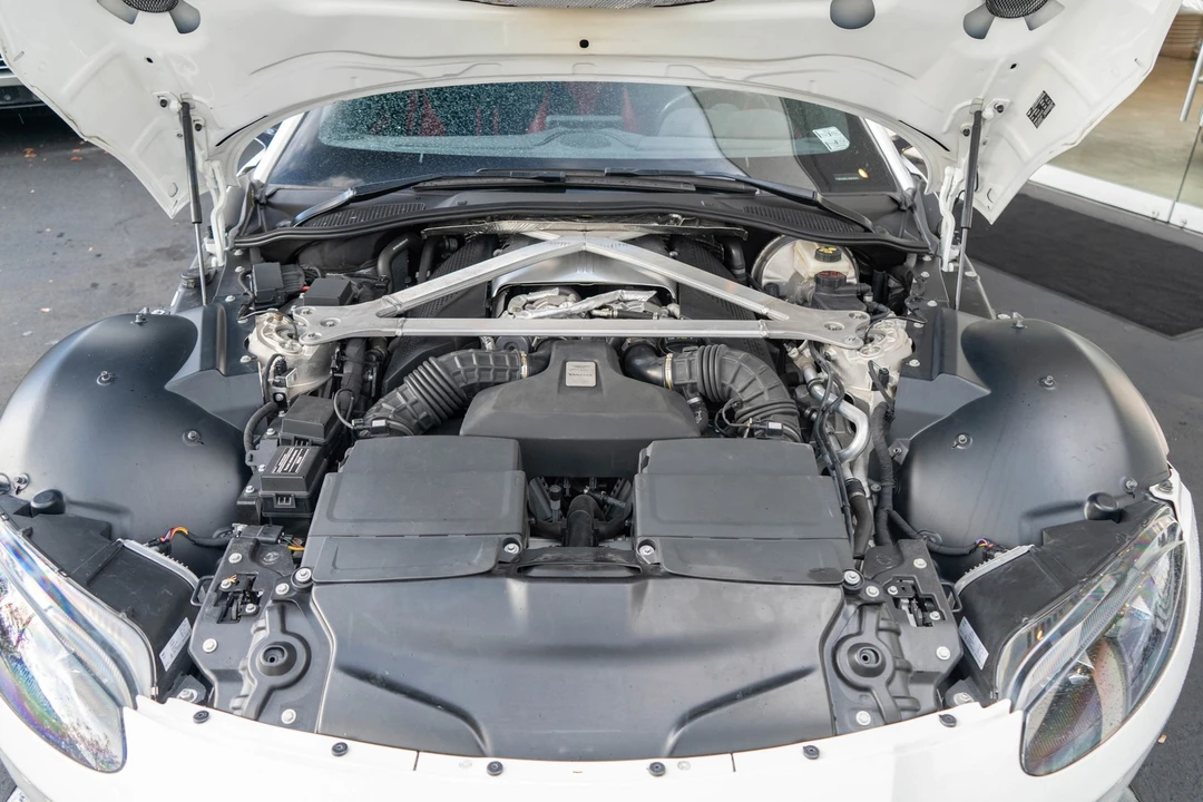 2020 Aston Martin V8 Vantage (2019+) - Image 29 of 31