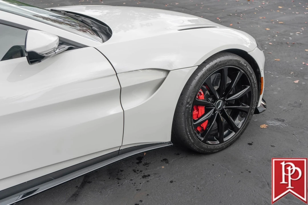 2020 Aston Martin V8 Vantage (2019+) - Image 8 of 21