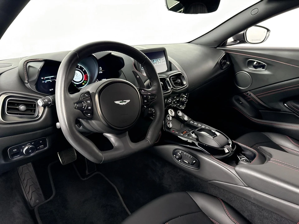 2020 Aston Martin V8 Vantage (2019+) - Image 22 of 31