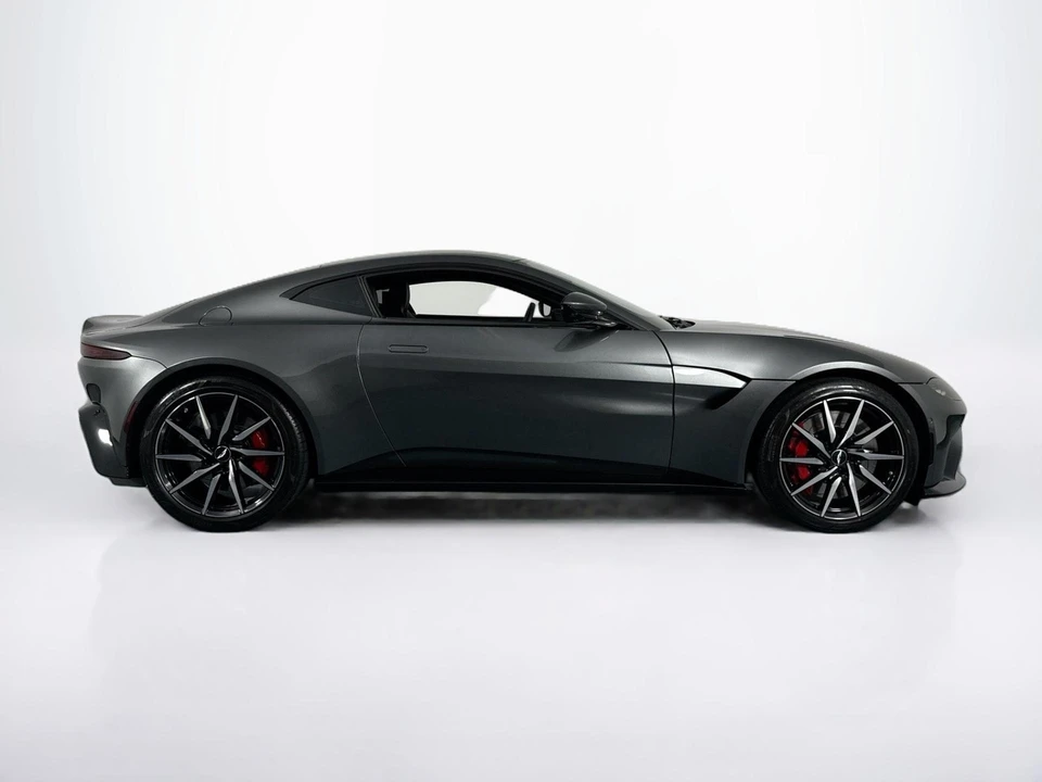 2020 Aston Martin V8 Vantage (2019+) - Image 4 of 31