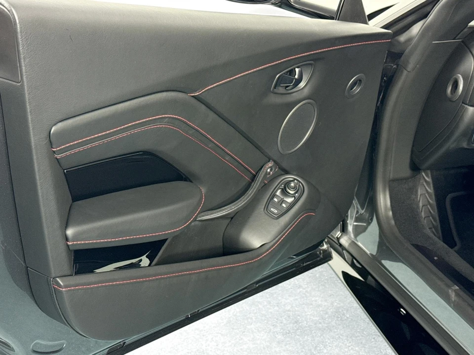 2020 Aston Martin V8 Vantage (2019+) - Image 19 of 31