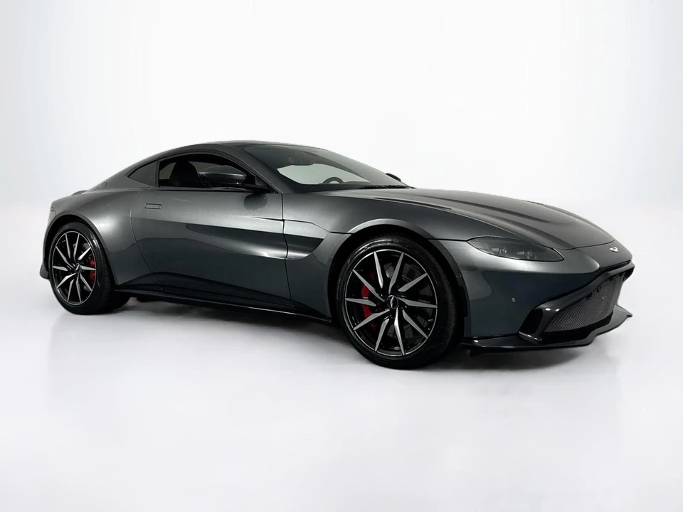 2020 Aston Martin V8 Vantage (2019+) - Image 3 of 31