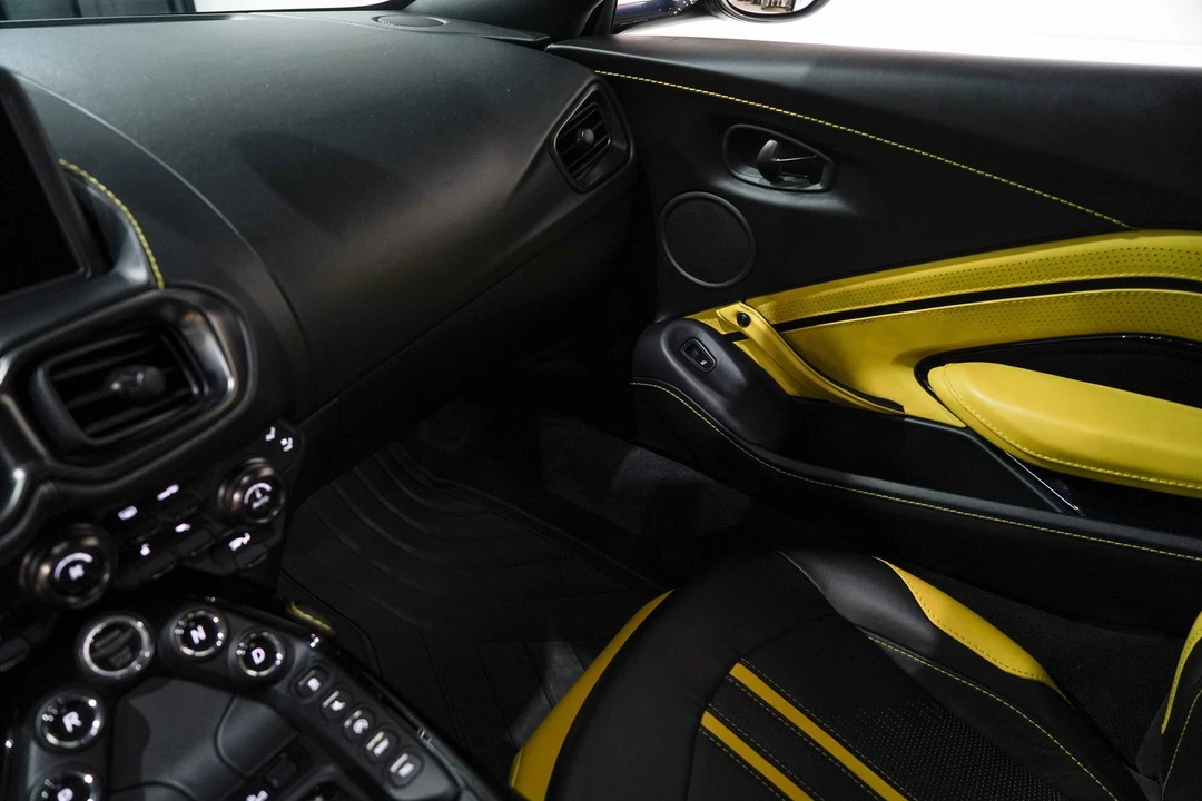 2020 Aston Martin V8 Vantage (2019+) - Image 13 of 31