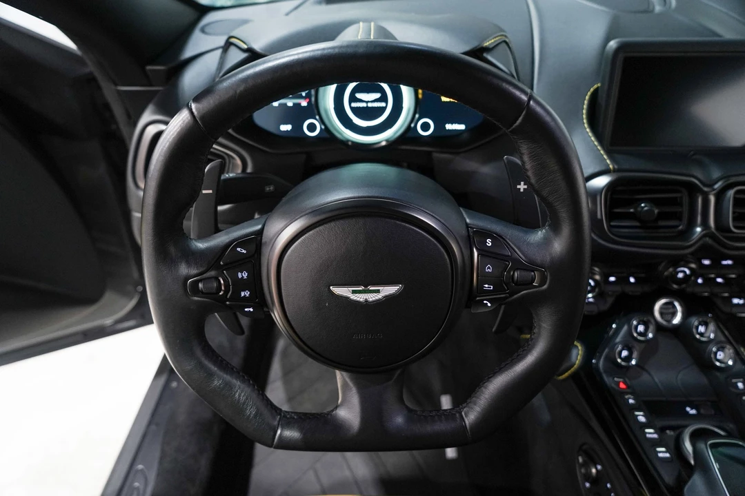 2020 Aston Martin V8 Vantage (2019+) - Image 10 of 31