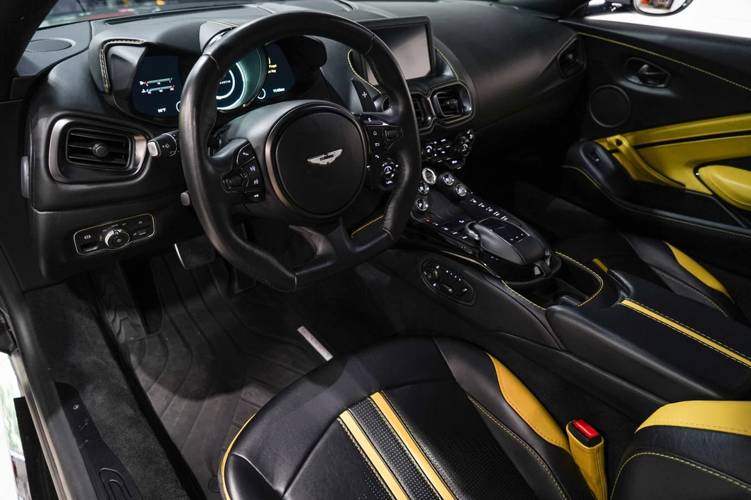 2020 Aston Martin V8 Vantage (2019+) - Image 2 of 31
