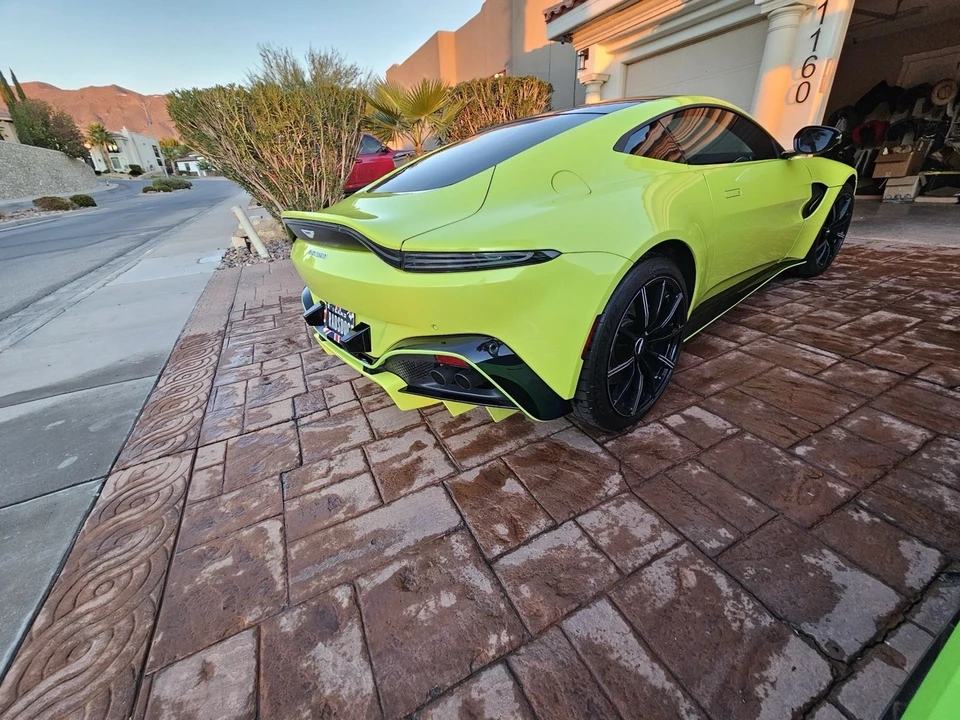 2020 Aston Martin V8 Vantage (2019+) - Image 3 of 15