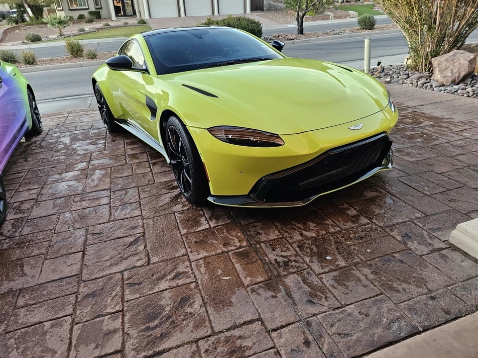 2020 Aston Martin V8 Vantage (2019+) - Image 11 of 15