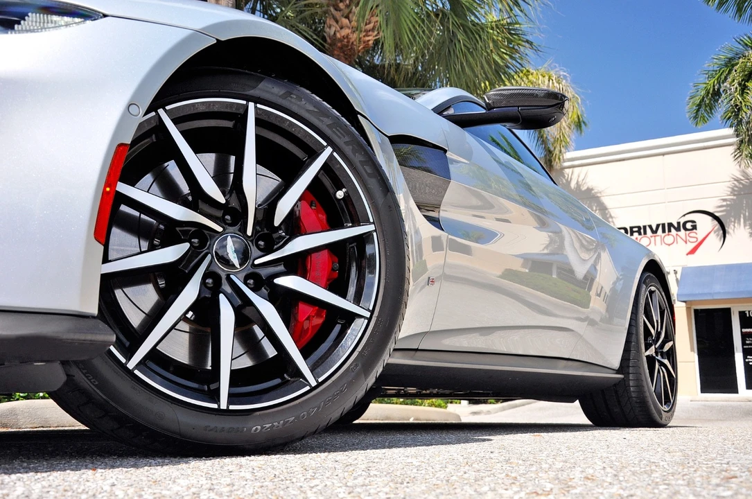 2020 Aston Martin V8 Vantage (2019+) - Image 21 of 21