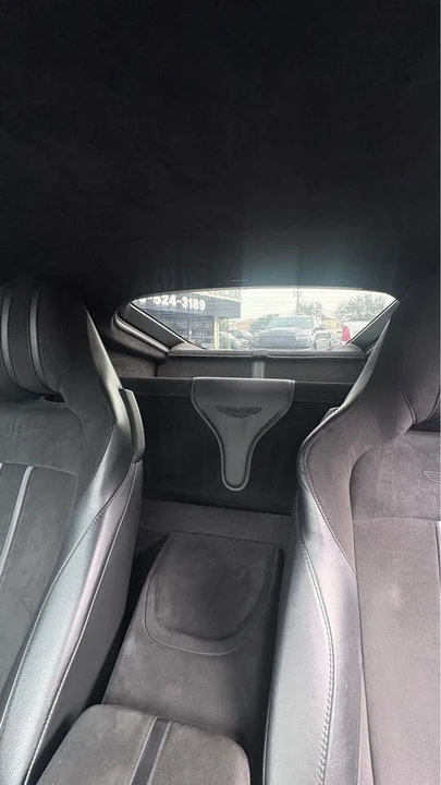 2020 Aston Martin V8 Vantage (2019+) - Image 4 of 8