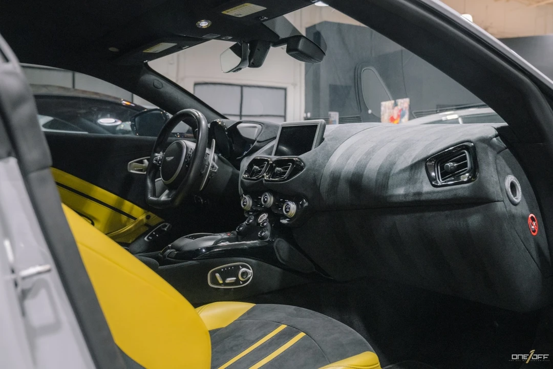2020 Aston Martin V8 Vantage (2019+) - Image 6 of 7