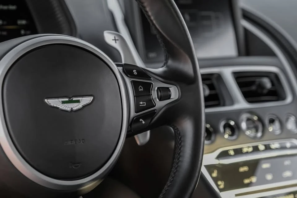 2020 Aston Martin DB11 - Image 15 of 20