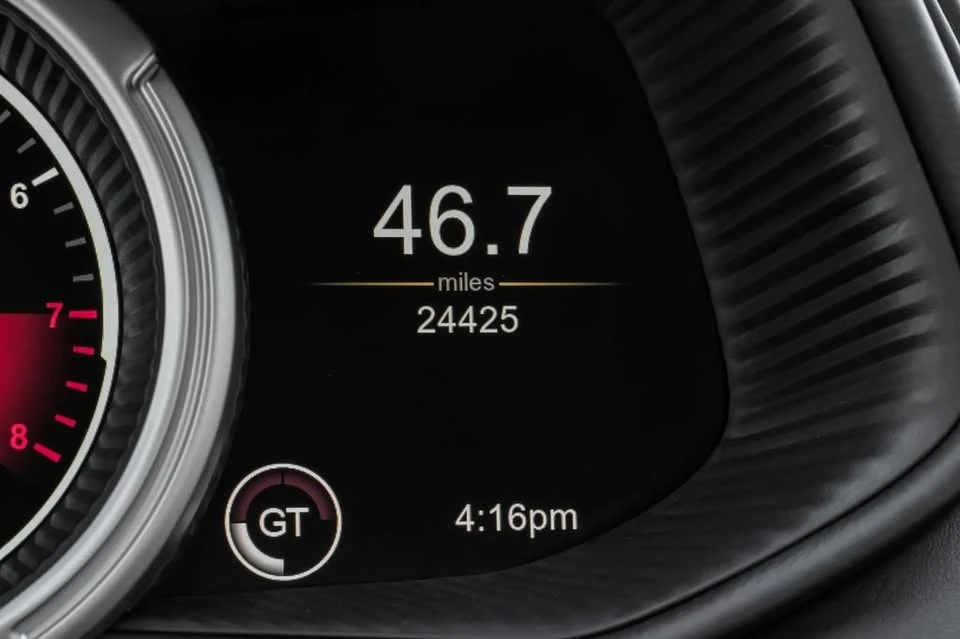 2020 Aston Martin DB11 - Image 17 of 20