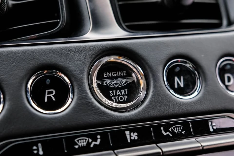 2020 Aston Martin DB11 - Image 17 of 20