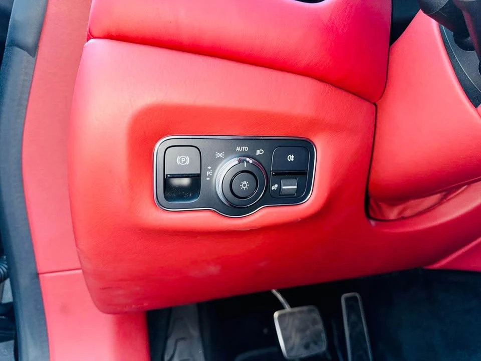 2020 Aston Martin DB11 V8 - Image 12 of 19