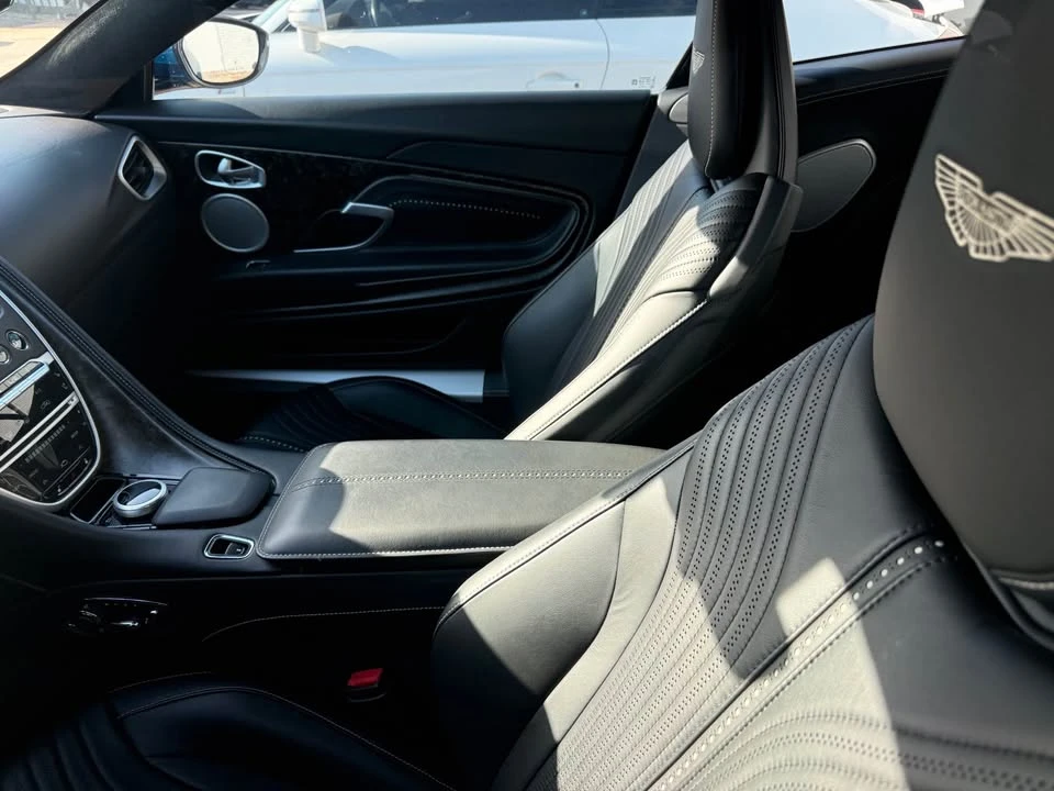 2020 Aston Martin DB11 V8 - Image 9 of 11