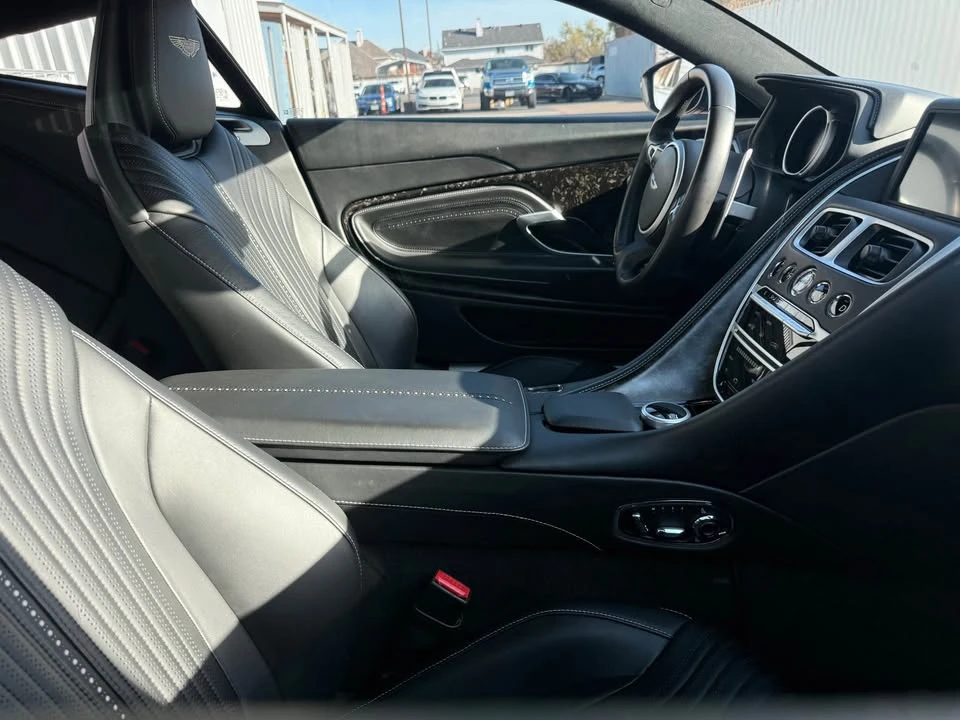 2020 Aston Martin DB11 V8 - Image 10 of 11