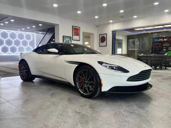 2020 Aston Martin DB11 V8 - Image 3 of 15
