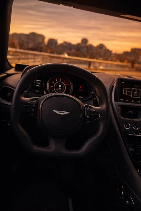 2020 Aston Martin DB11 AMR - Image 9 of 10