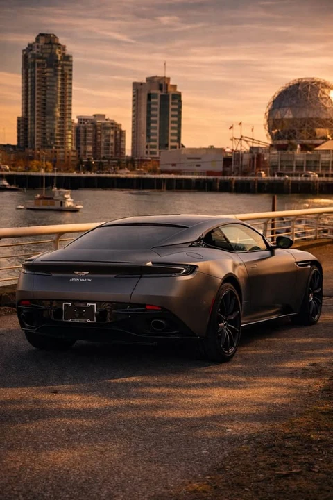 2020 Aston Martin DB11 AMR - Image 5 of 10