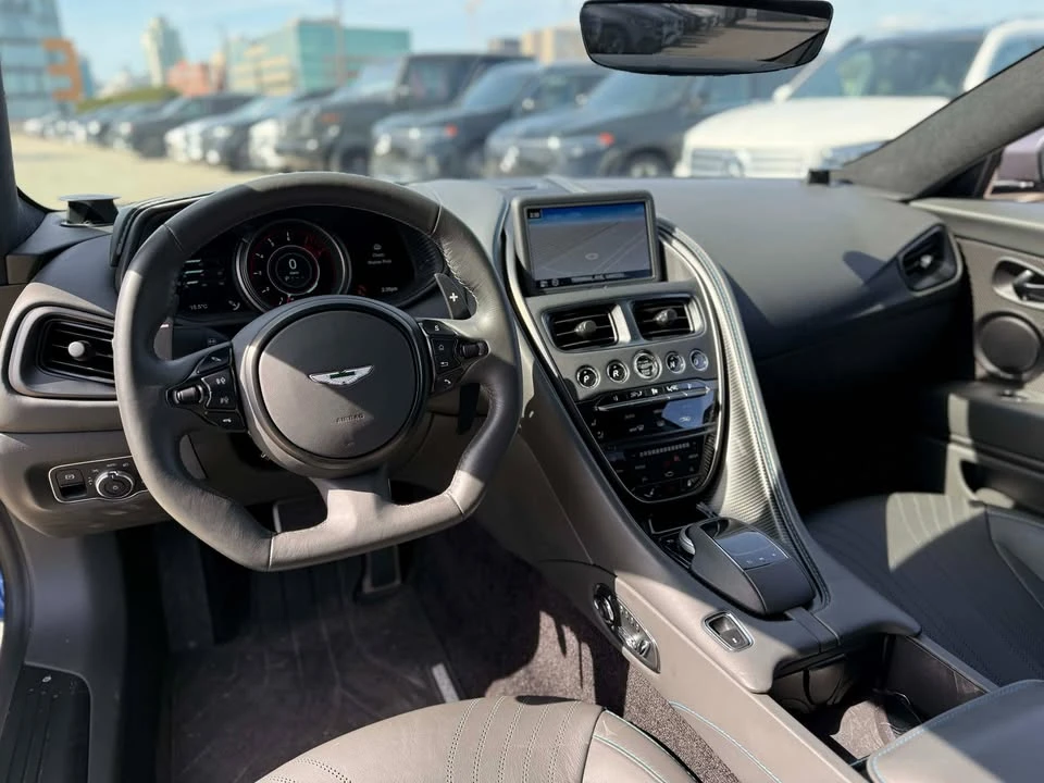 2020 Aston Martin DB11 AMR - Image 9 of 14