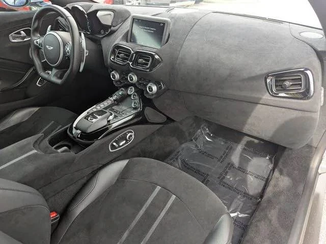 2020 Aston Martin V8 Vantage (2019+) - Image 8 of 12