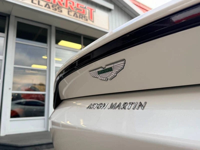 2020 Aston Martin V8 Vantage (2019+) - Image 8 of 19