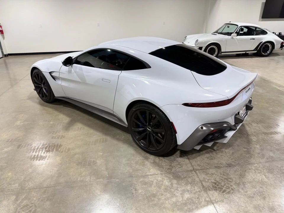 2020 Aston Martin V8 Vantage (2019+) - Image 4 of 15