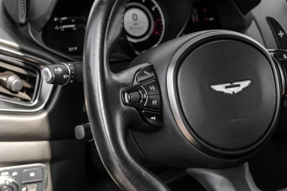 2020 Aston Martin V8 Vantage (2019+) - Image 15 of 20